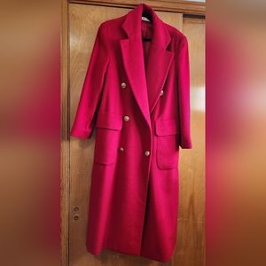 Saks Fifth Avenue - Red Wool Coat with Gold Detail - Excellent Condition